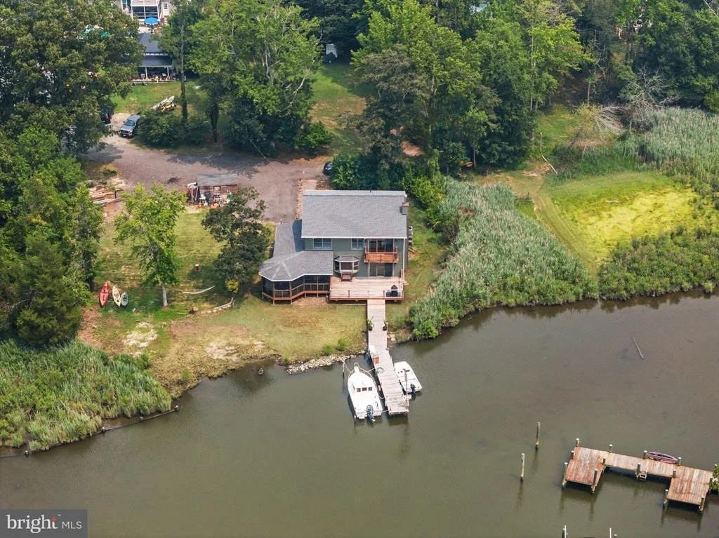 Photo of 1241 JOHNSON DRIVE