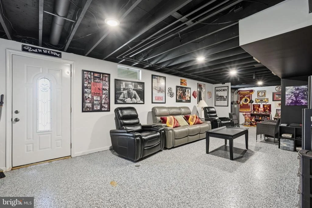 Photo of 2723 FAIRGROUND ROAD