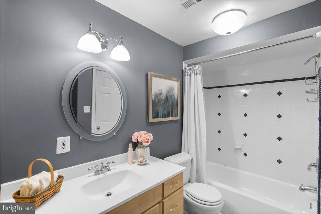 Photo of 15307 RIDING PATH COURT