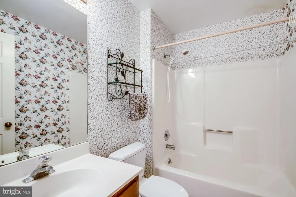Photo of 5550 JACLYN DRIVE