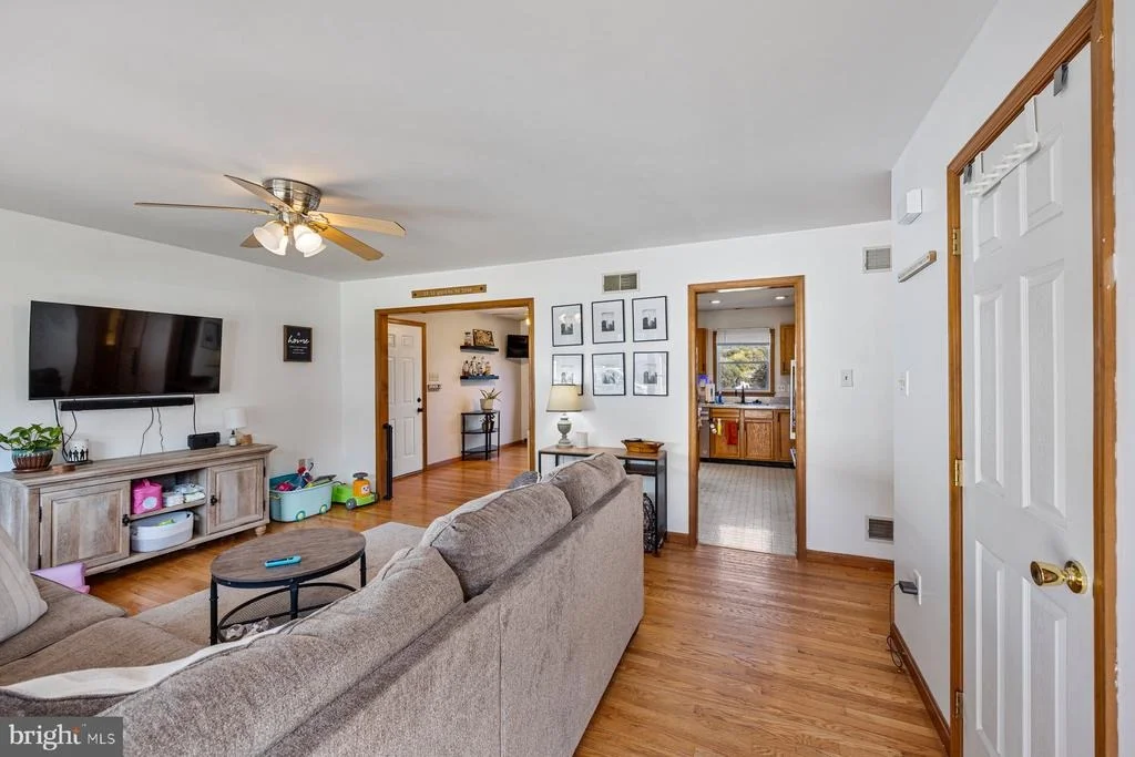 Photo of 65 BYRON DRIVE