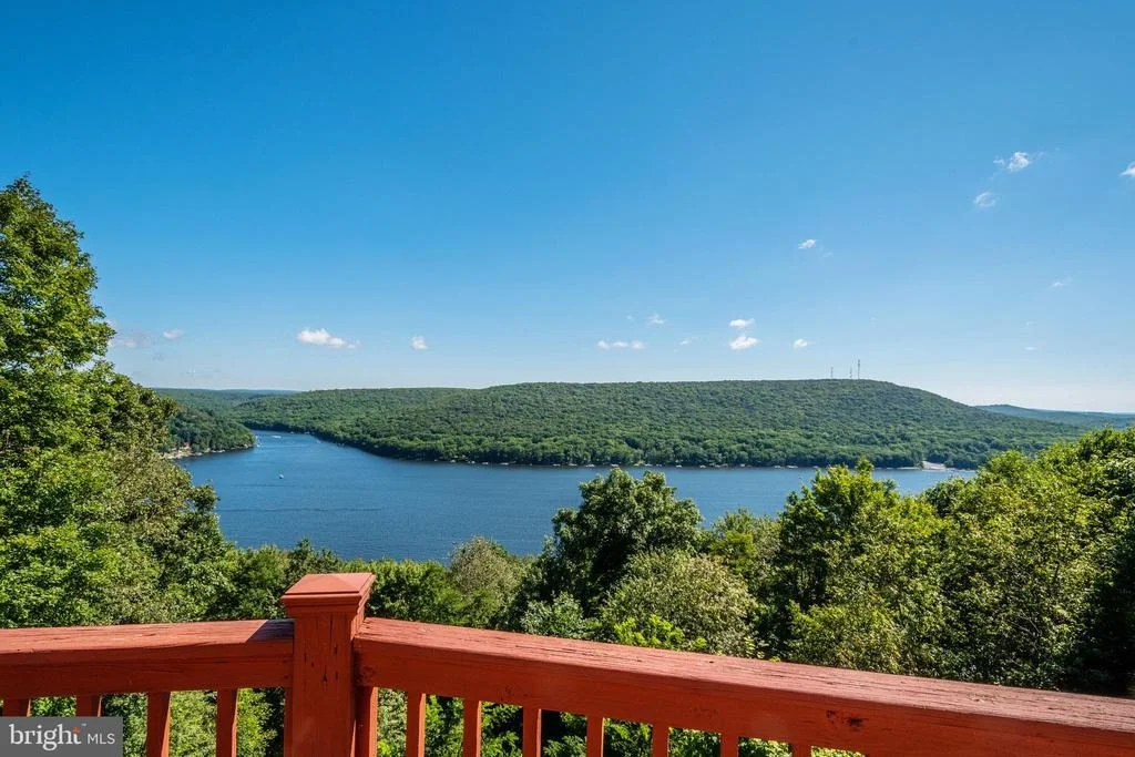 Photo of 164 GRANDVIEW DRIVE