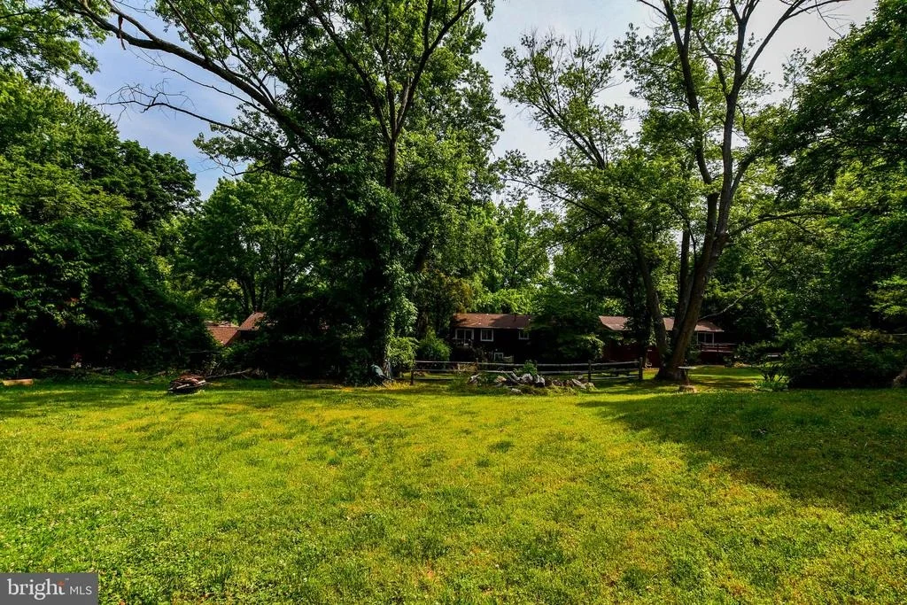 Photo of 9460 WANDERING WAY
