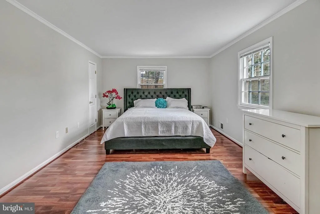 Photo of 2608 VILLAGE LANE