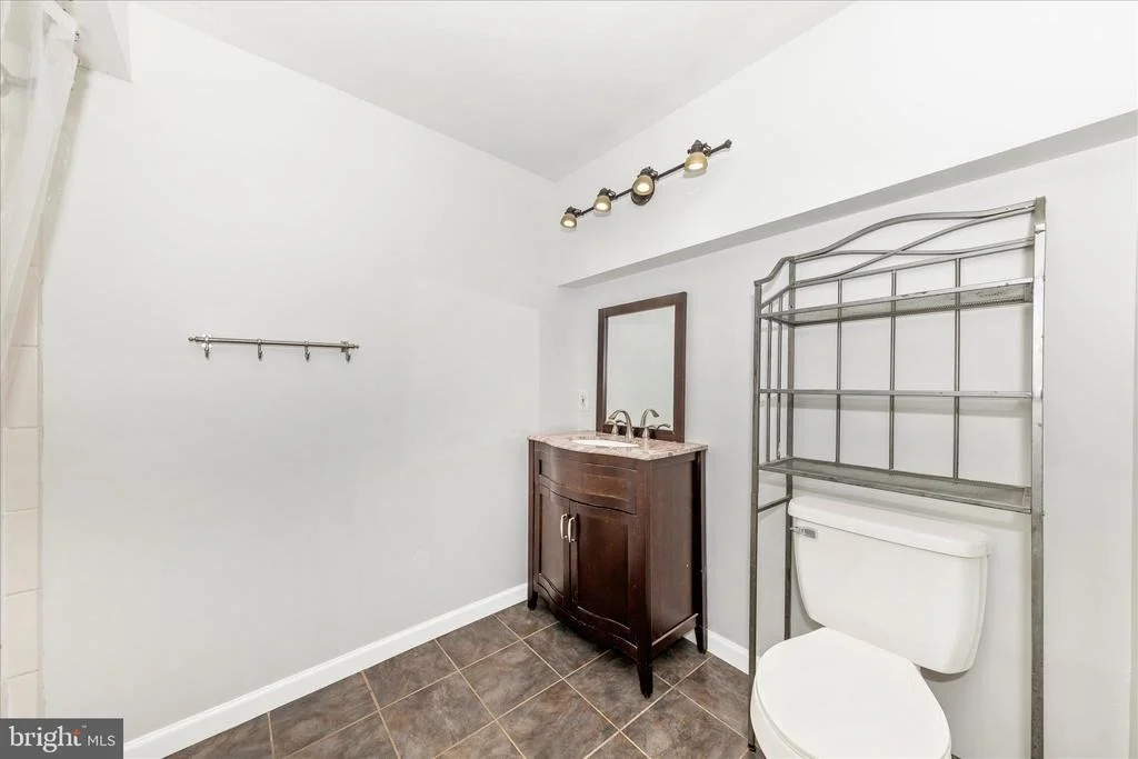 Photo of 8204 BALL ROAD
