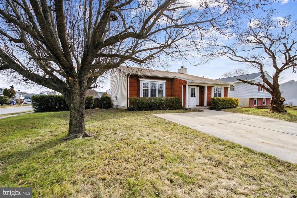 Photo of 9131 KILBRIDE ROAD
