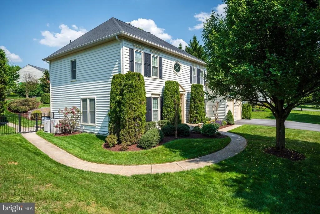 Photo of 10013 PURITAN WAY