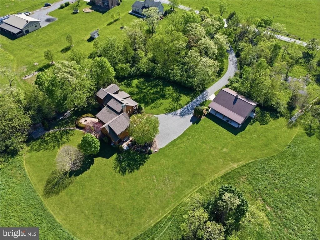 Photo of 14122 MERCERSBURG ROAD