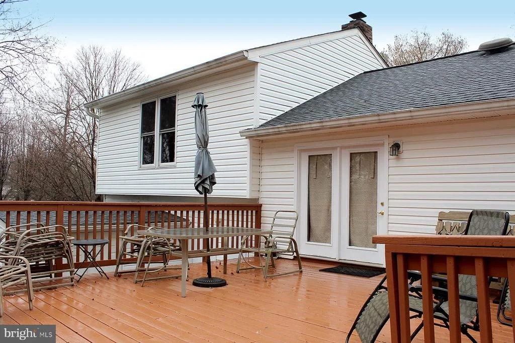 Photo of 9825 MOYER ROAD