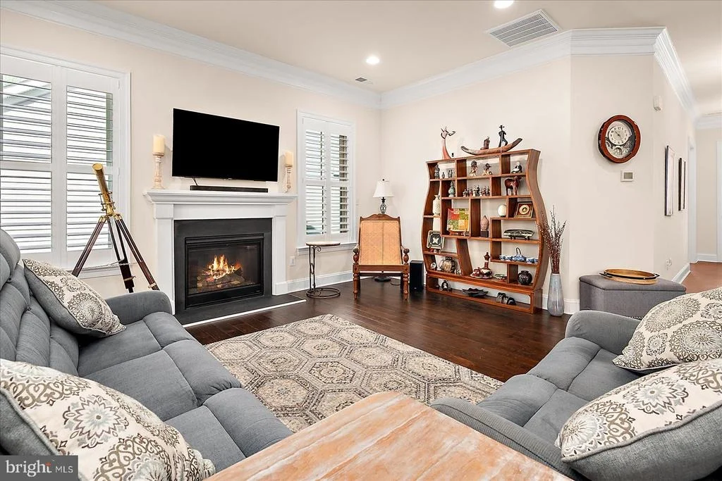 Photo of 30561 SILVERTON ROAD