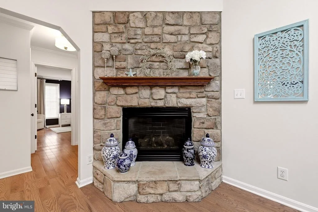 Photo of 323 STRATFORD CIRCLE