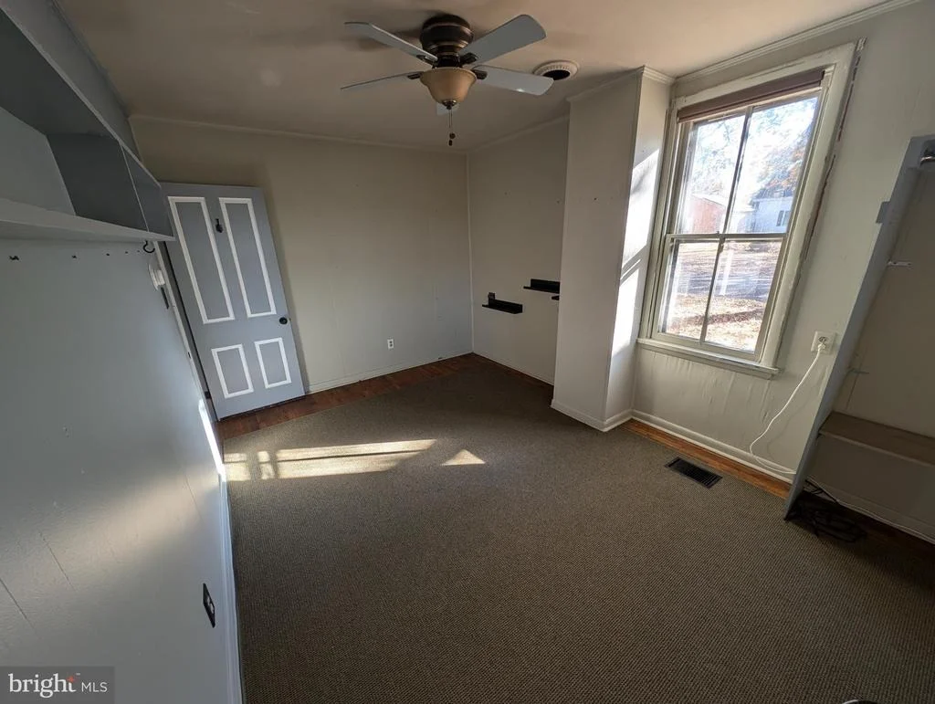 Photo of 74 CALVERT ROAD