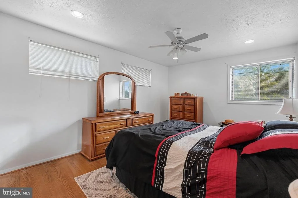 Photo of 5608 HUNTSMOOR ROAD