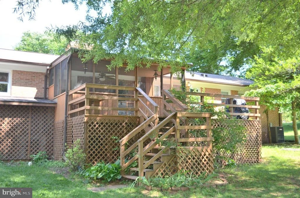 Photo of 11800 BRADLEY FOREST ROAD