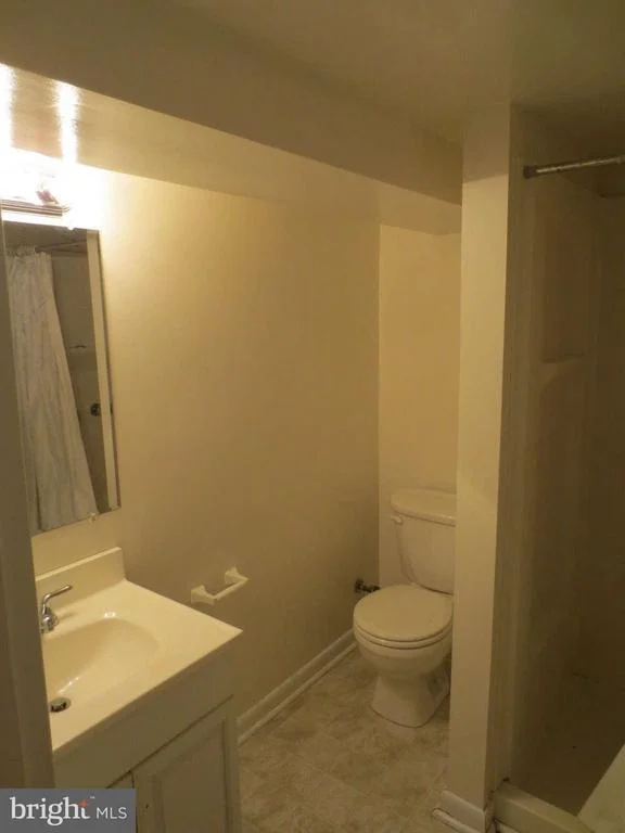 Photo of 703 HOLLYWOOD AVENUE
