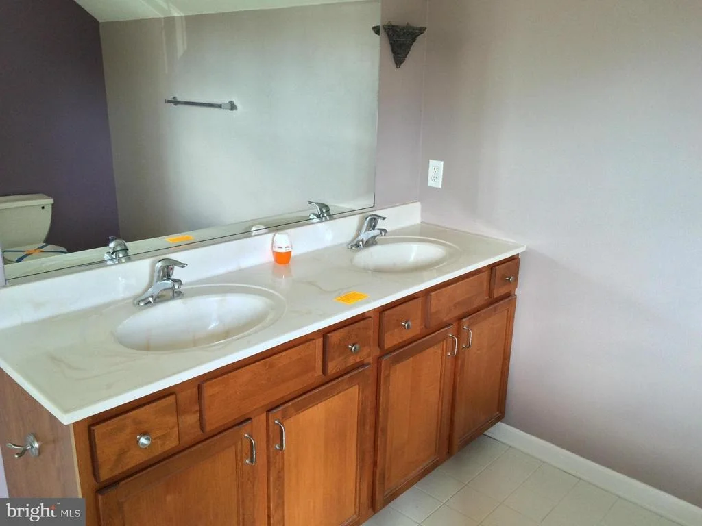 Photo of 384 BAYARD ROAD