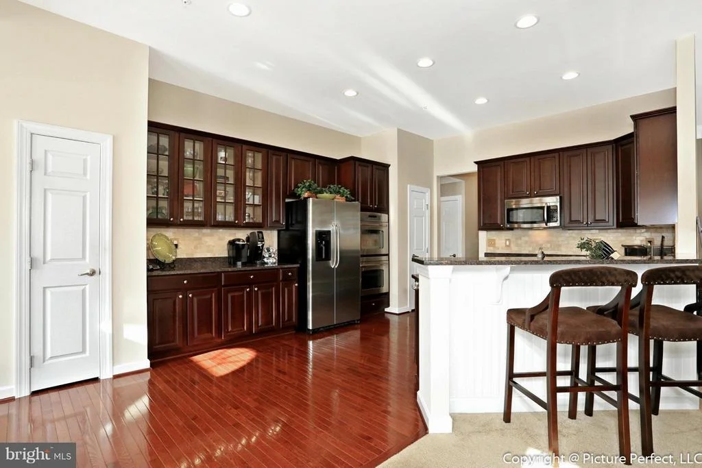 Photo of 140 SUNLIGHT COURT