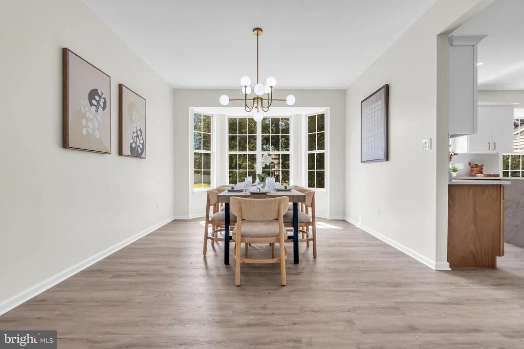 Photo of 1055 HUNTINGDON DRIVE