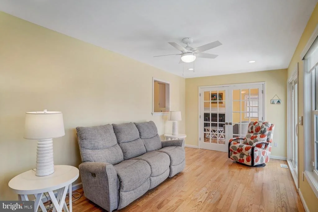 Photo of 20 CARROLL AVENUE