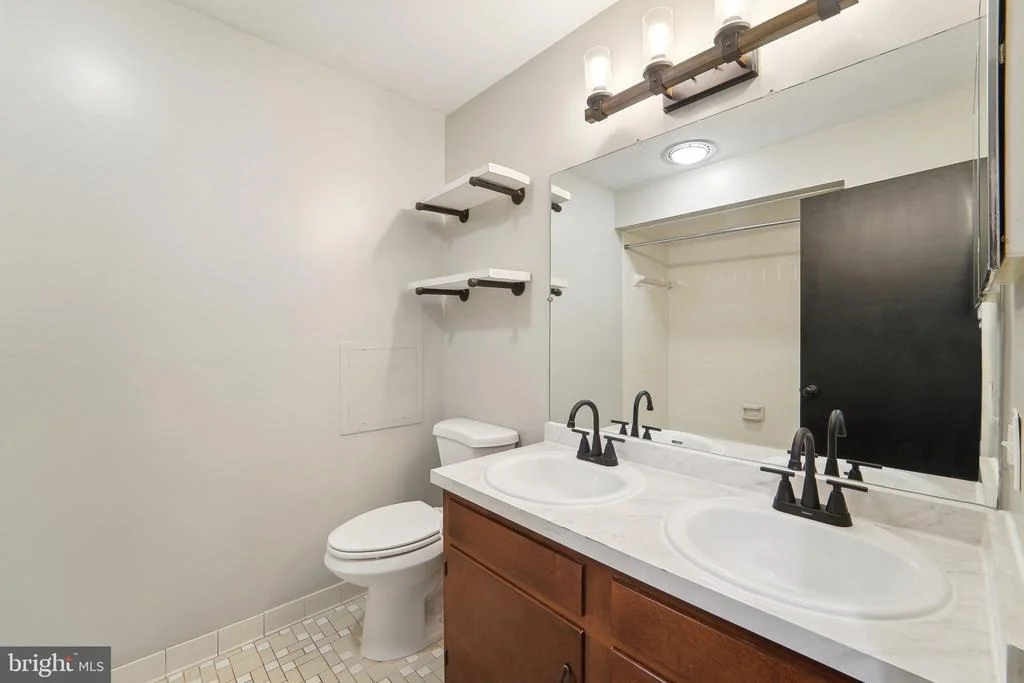 Photo of 3942 SUGARLOAF DRIVE