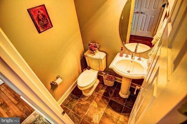 Photo of 20939 TRENTON CIRCLE