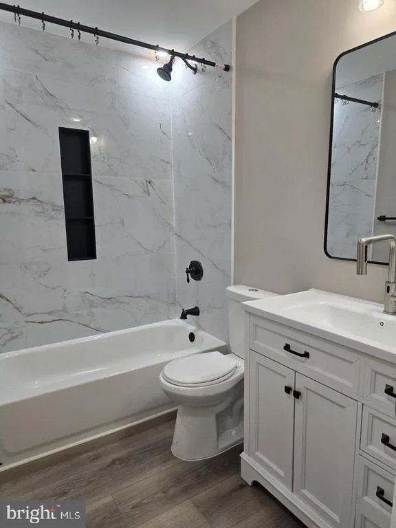 Photo of 6318 BARRS LANE
