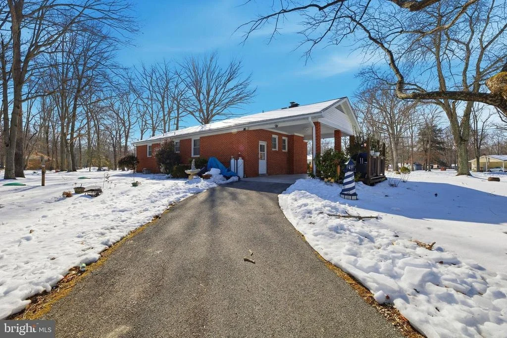 Photo of 5197 COLEBROOK DRIVE
