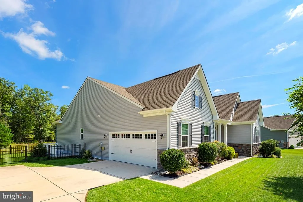 Photo of 31417 BAREFOOT CIRCLE