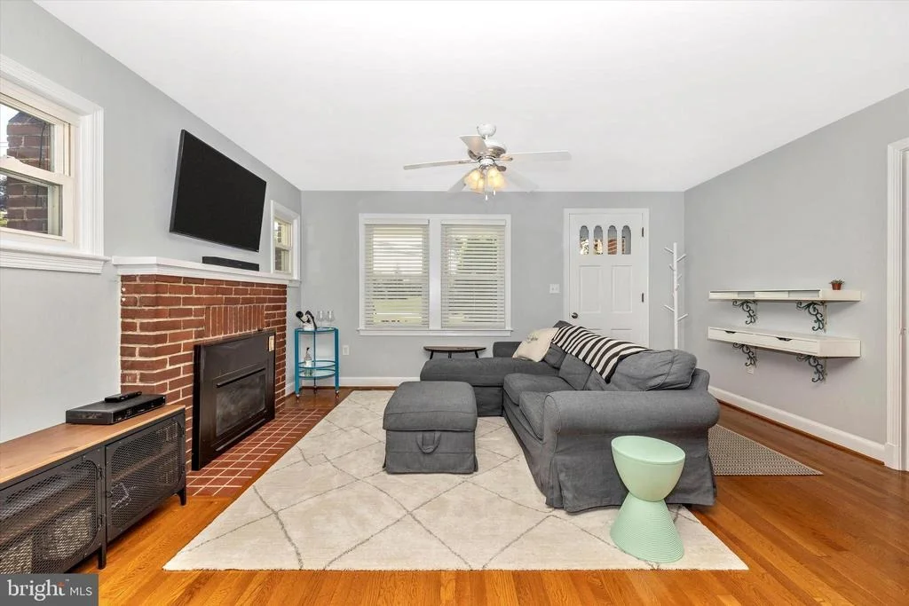 Photo of 25216 OAK DRIVE