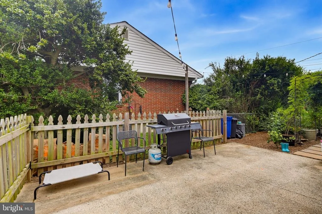 Photo of 1034 DONINGTON CIRCLE