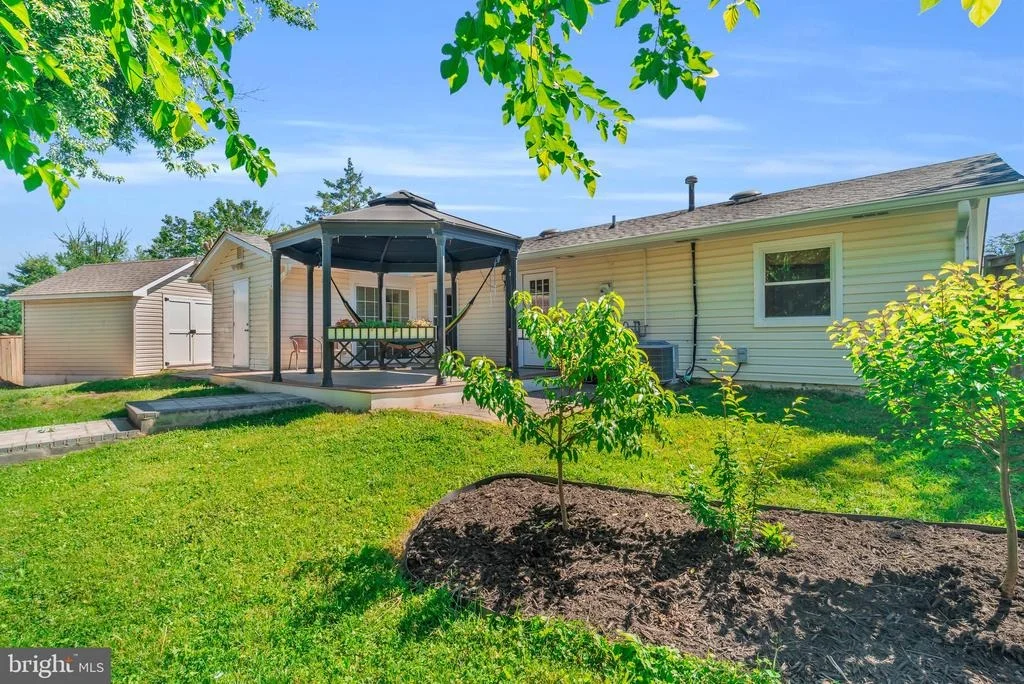 Photo of 101 W BEECH ROAD