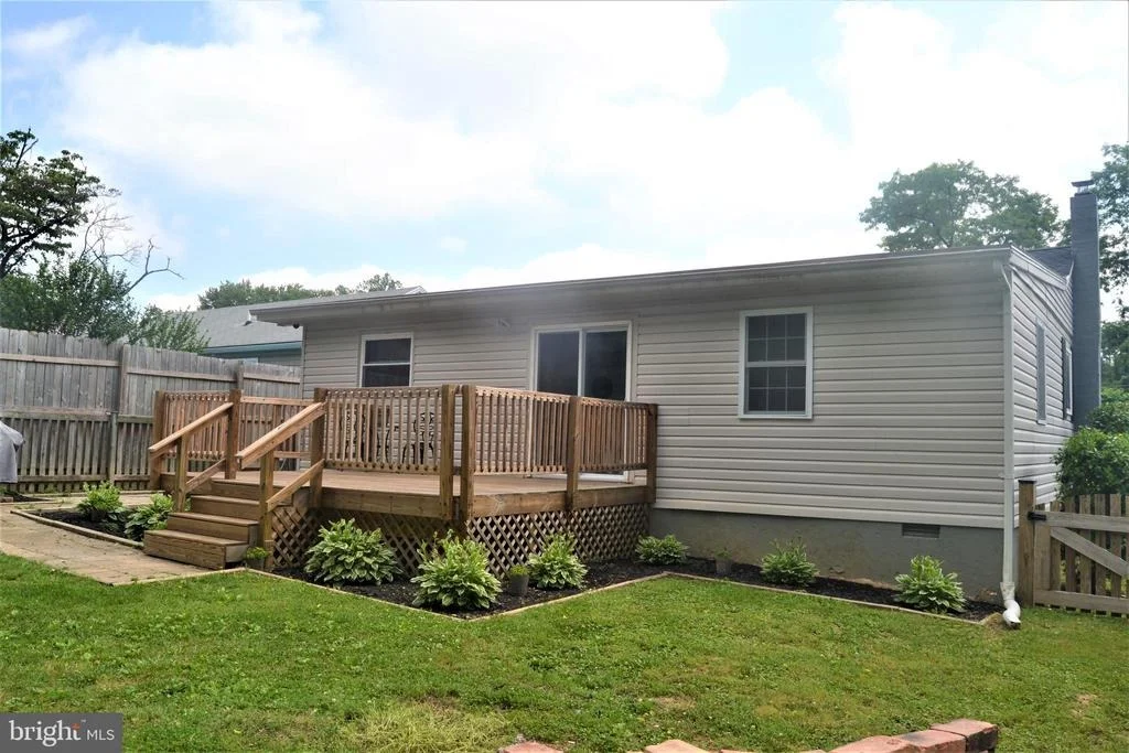 Photo of 617 LONGVIEW DRIVE
