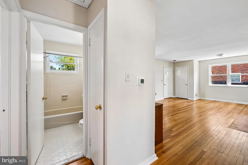 Photo of 1615 PARHAM PLACE
