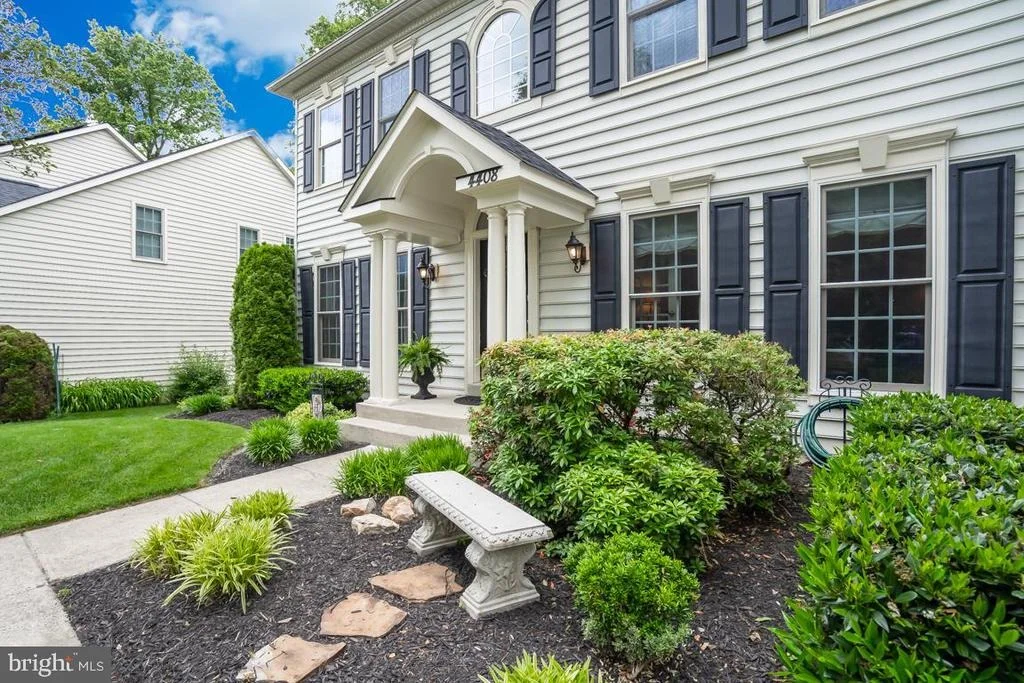 Photo of 4408 WINDING OAK DRIVE