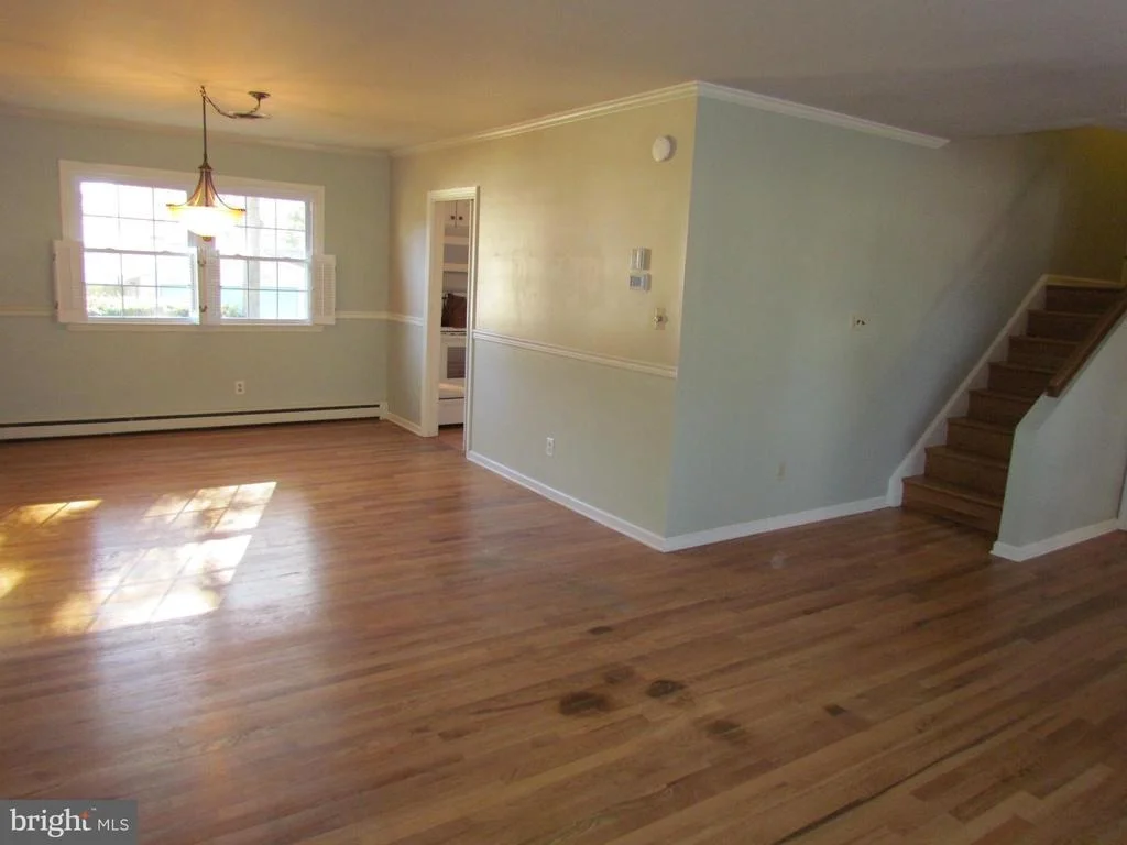 Photo of 720 HOLLY DRIVE