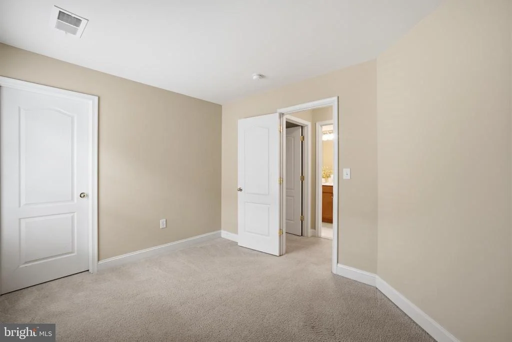 Photo of 10802 SECOND STREET