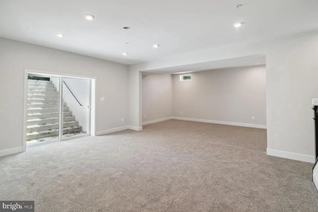 Photo of 4034 MILNER ROAD