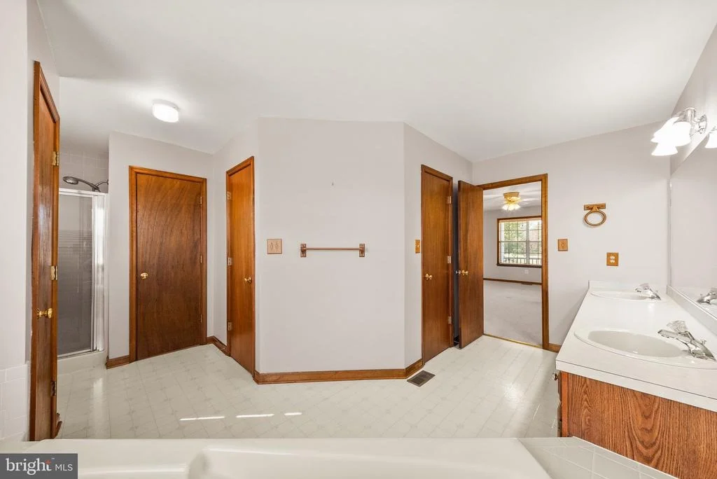 Photo of 9749 WESTWOOD ROAD