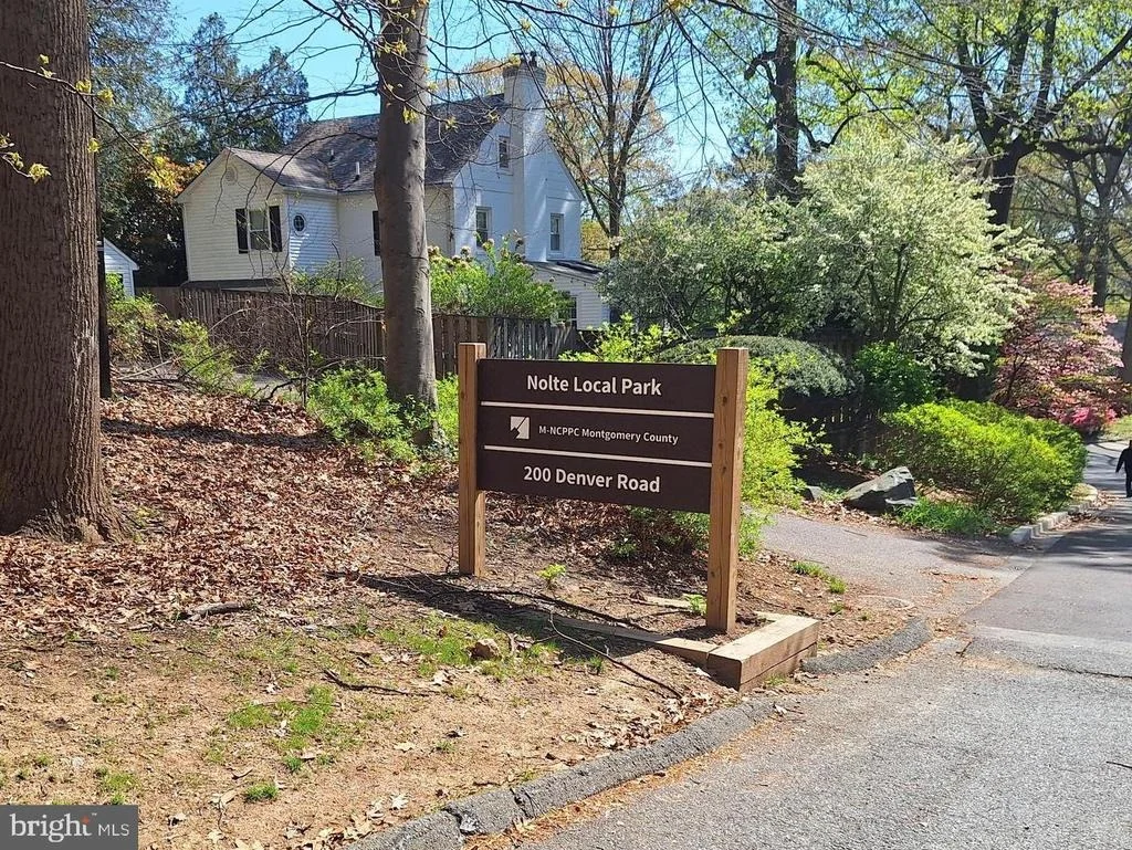 Photo of 8306 QUEEN ANNES DRIVE