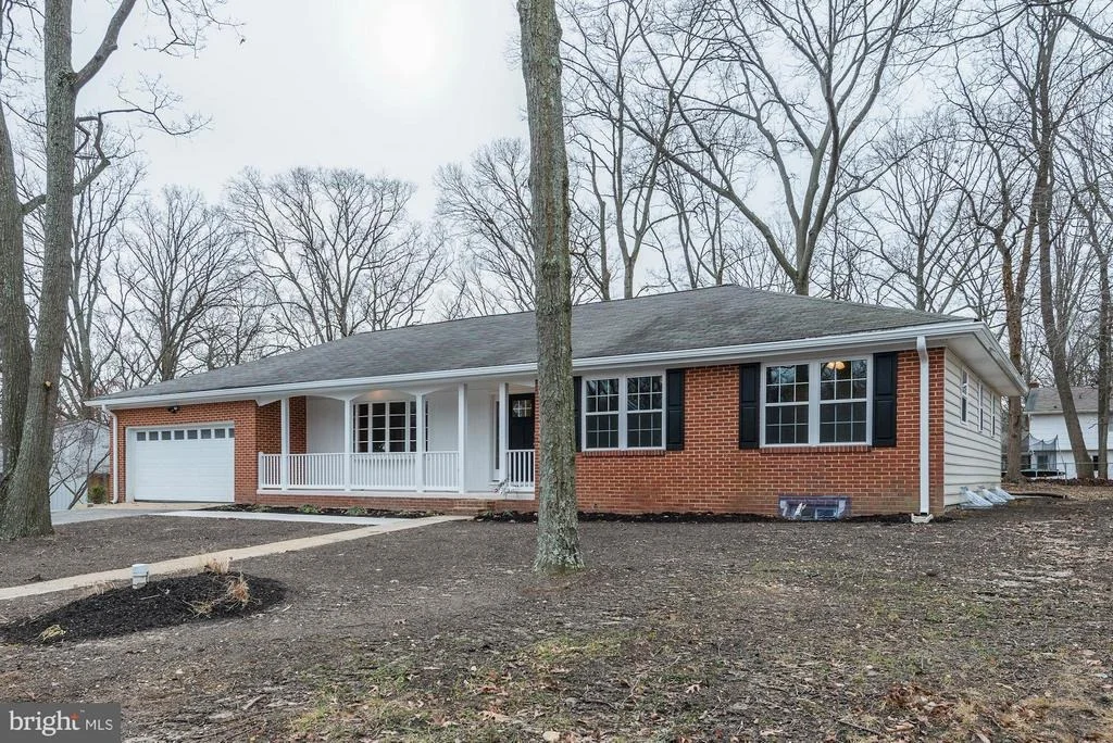 Photo of 150 SILLERY BAY ROAD