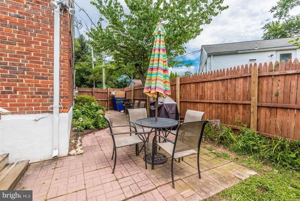 Photo of 3302 JANET ROAD