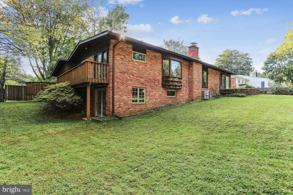 Photo of 816 OLIVE DRIVE