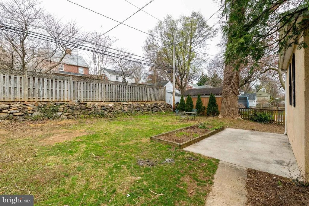 Photo of 516 STEVENSON