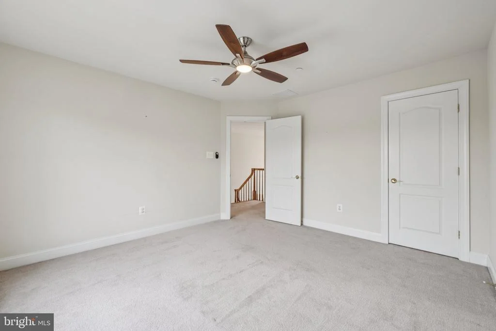 Photo of 1702 FIELDBROOK LANE