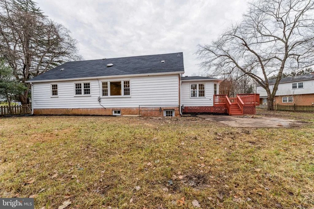 Photo of 3912 KING ARTHUR ROAD