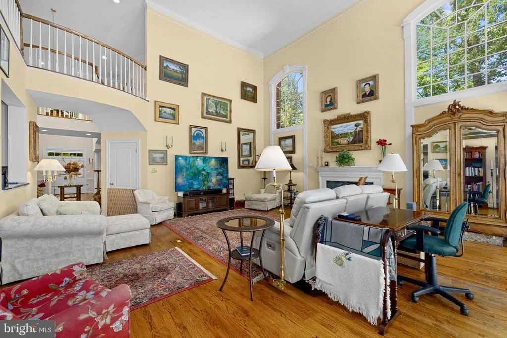 Photo of 897 CHINQUAPIN ROAD