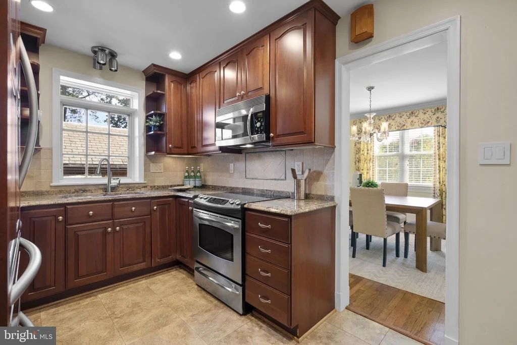 Photo of 19 INDIAN SPRING DRIVE