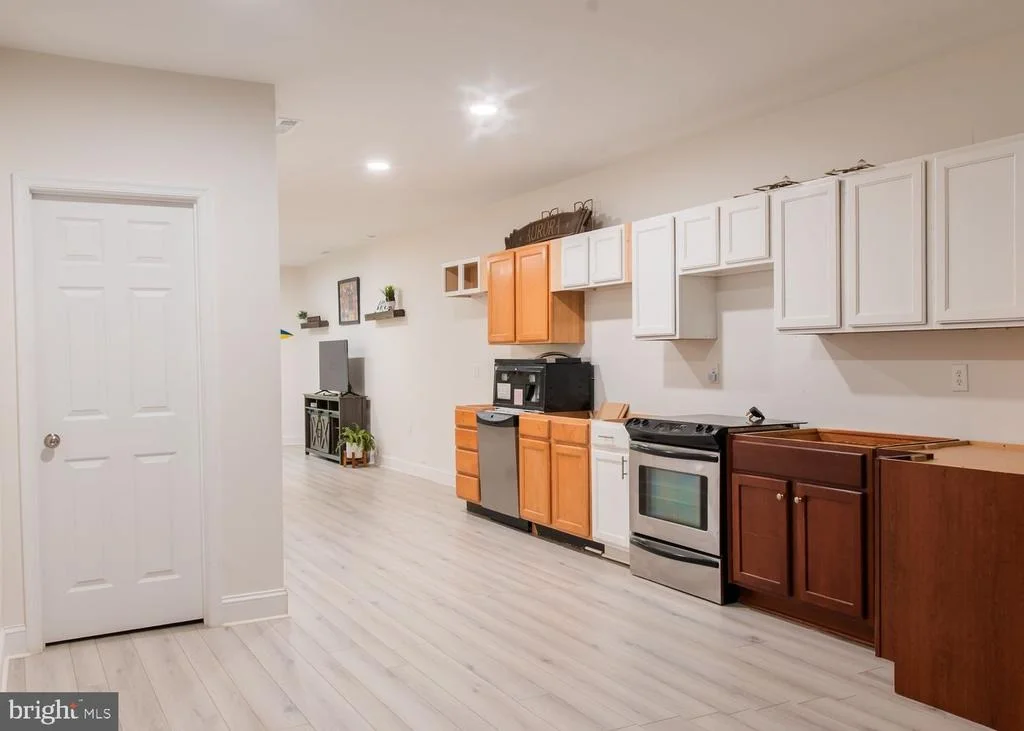 Photo of 154 DAVID ROAD