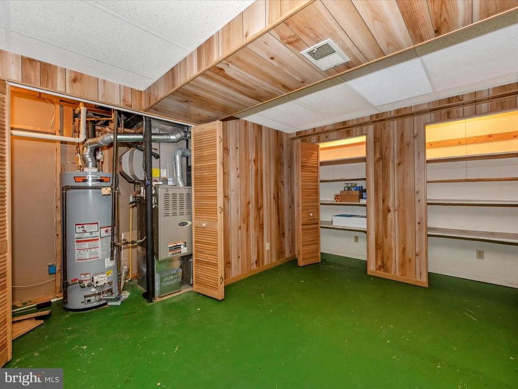 Photo of 802 POINTER RIDGE DRIVE