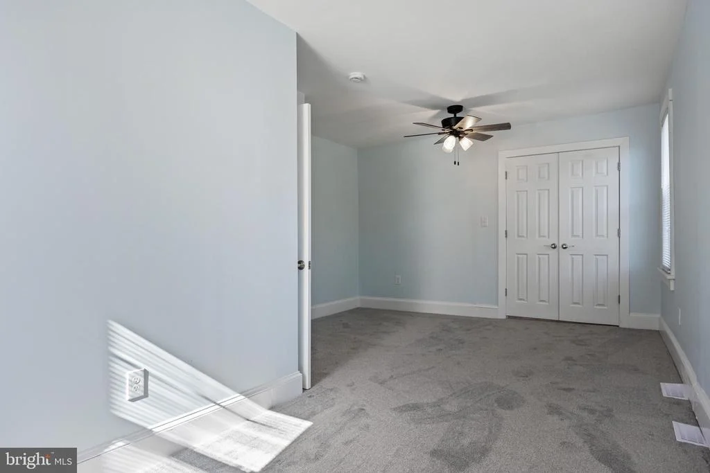 Photo of 16 MOORE AVENUE